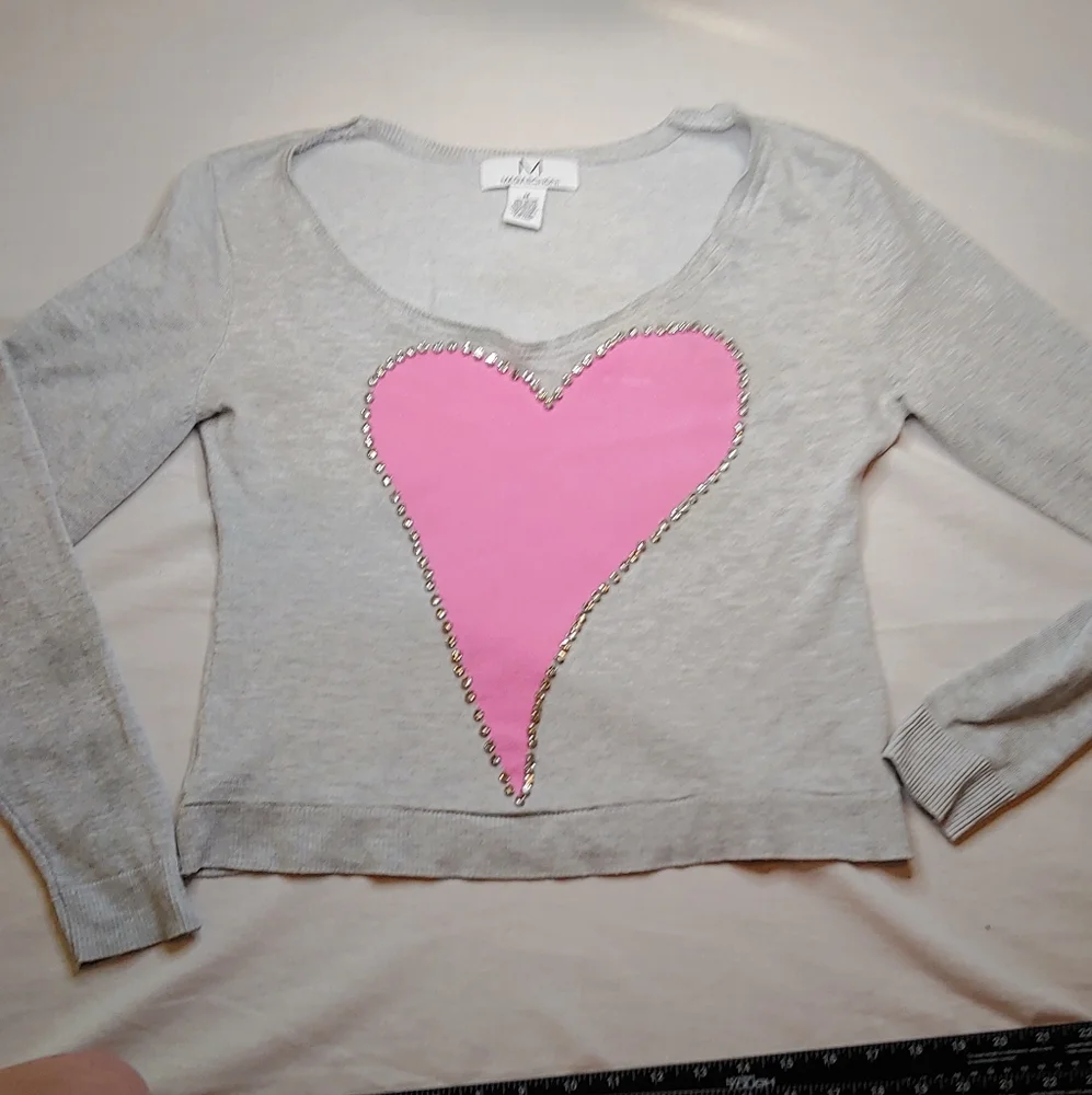 Magaschoni Pink Heart Surrounded by Substantial Size Rhinestones Medium - Picture 10 of 13